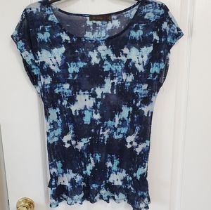 The Limited Top- Size Medium